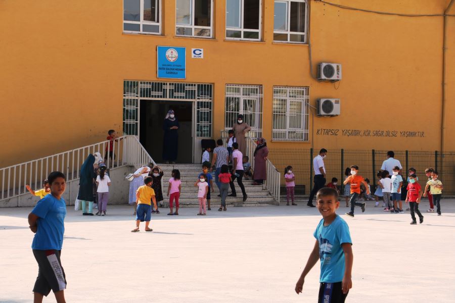 Şanlıurfa’da okullar açıldı