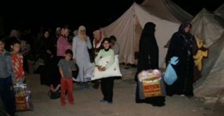 Türkiye`ye Sığınan Bin 600 Suriyeli Akçakale`ye Getirildi