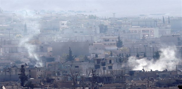 Kobani`nin yüzde 80`i YPG`nin elinde, siviller dönüyor