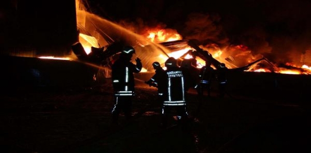 Urfa Organizede Korkutan Yangın
