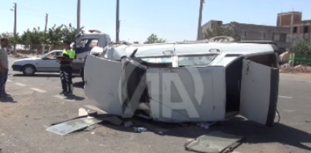 Şanlıurfa`da trafik kazası: 5 yaralı