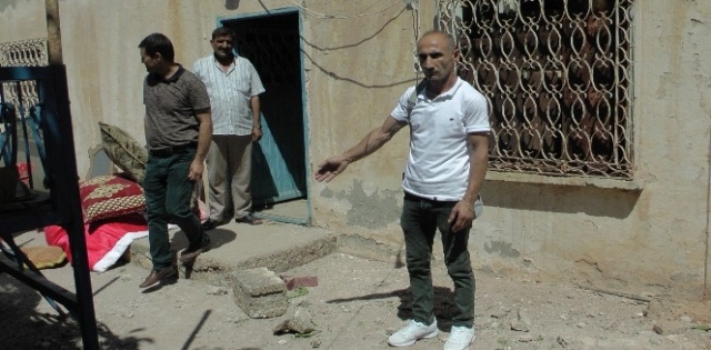 Suriye`den atılan roket Şanlıurfalı aileyi çay içerken yakaladı