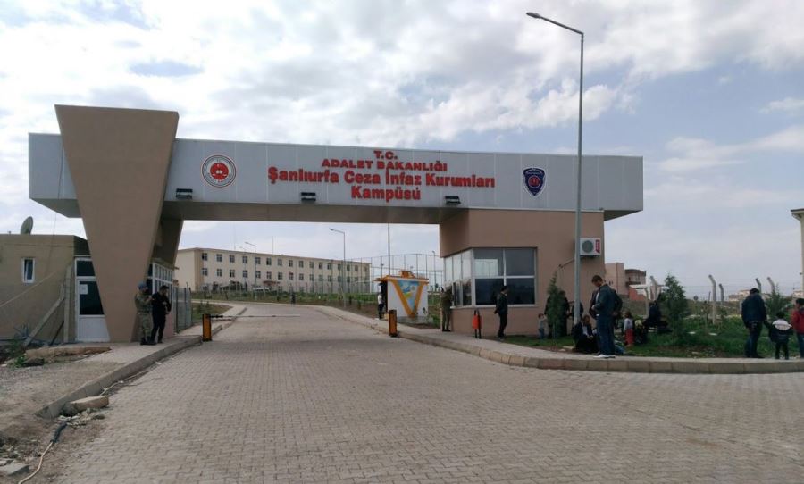 Şanlıurfa’da bin 369 mahkum izne çıkarıldı