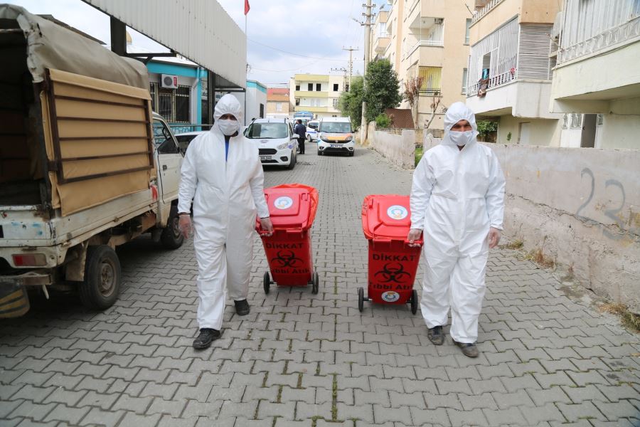 HALİLİYE’DE ADIM BAŞI ÖNLEM: TIBBİ ATIK KUTULARI DAĞITILIYOR