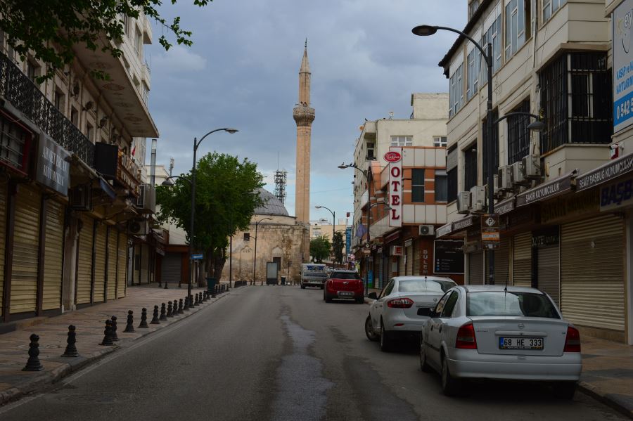 Hafta sonu sokağa çıkma kısıtlamasının detayları açıklandı