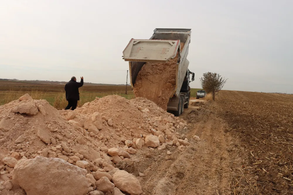 BÜYÜKŞEHİR İLE HARRAN’IN YOL STANDARTLARI DEĞİŞİYOR