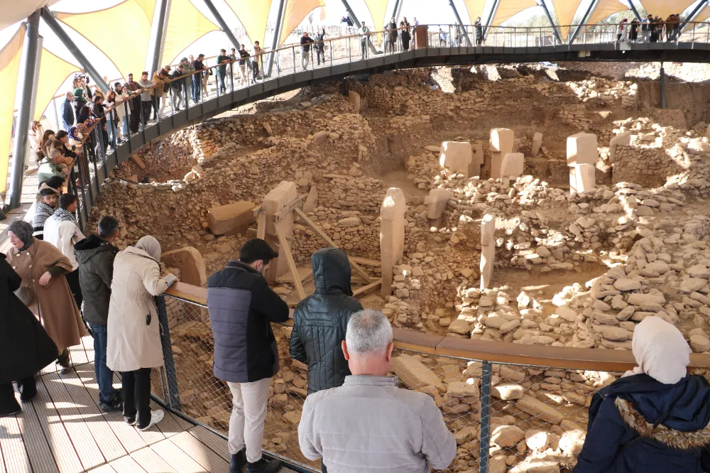 GÖBEKLİTEPE KIŞ AYLARINDA DA ZİYARETÇİ AKININA UĞRUYOR 