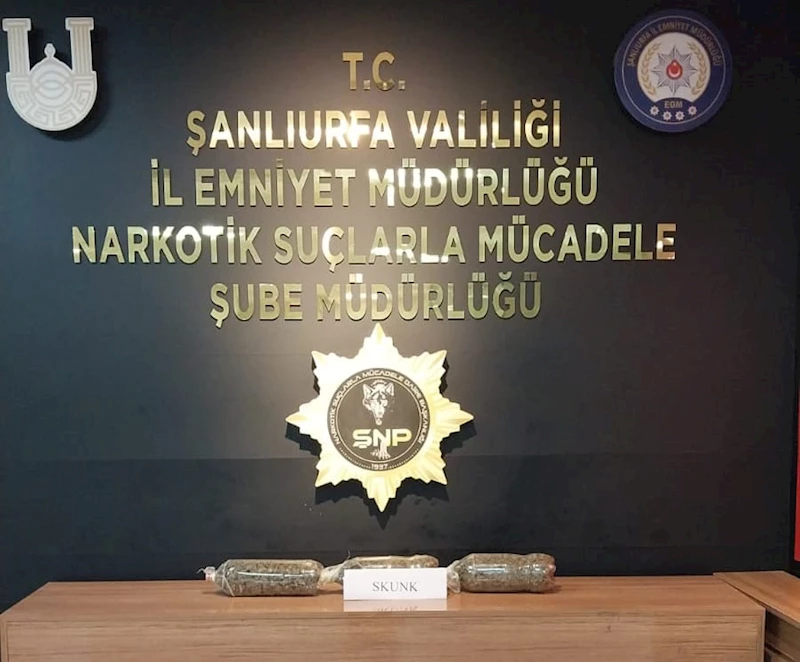 Şanlıurfa’da 1 Kilo 400 gram skunk maddesi ele geçirildi