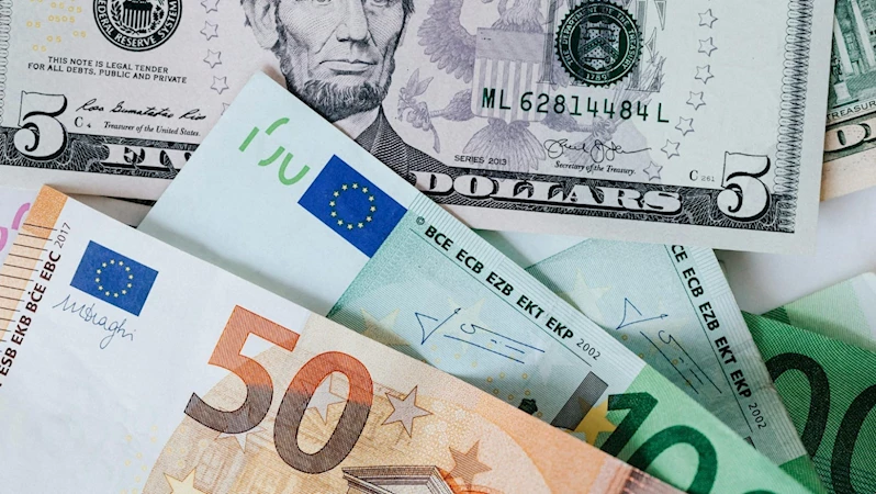 Dolar ve euro bugün kaç TL