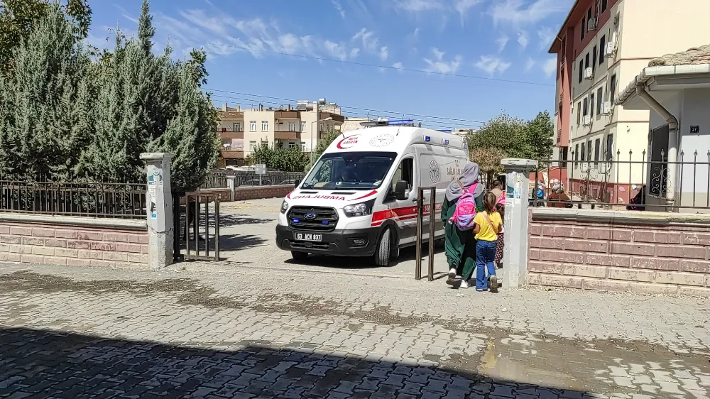 ŞANLIURFA’DA DOĞUM GÜNÜ PASTASI 15 ÖĞRENCİYİ HASTANELİK ETTİ