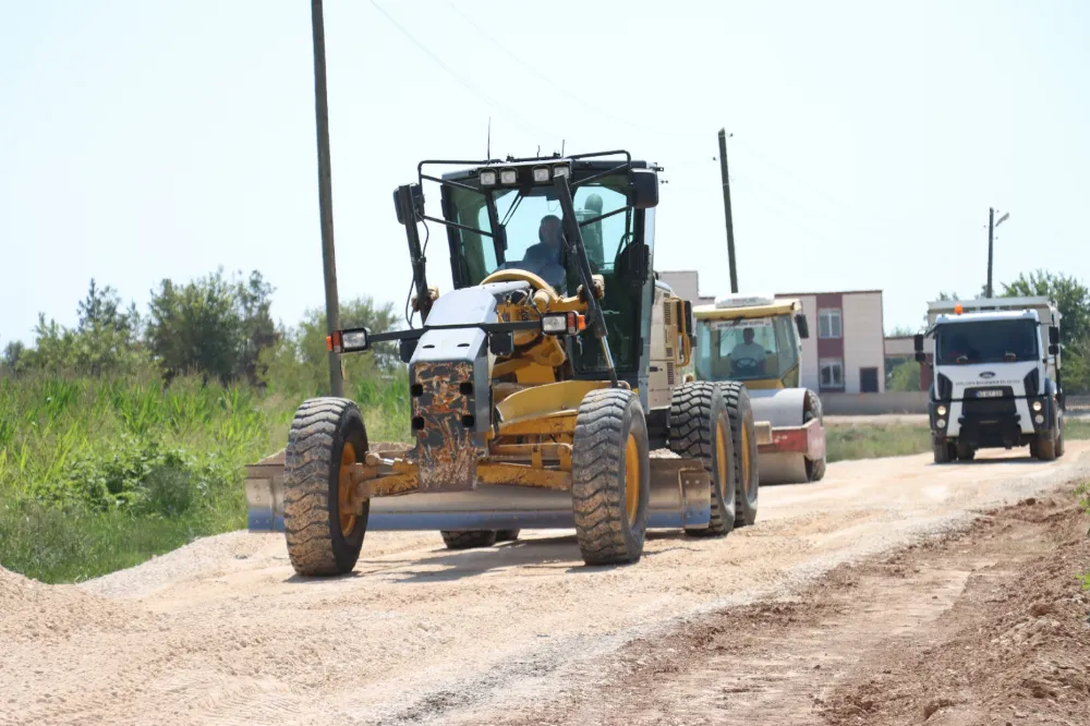 SURUÇ VE BOZOVA GRUP YOLLARI YENİLENİYOR