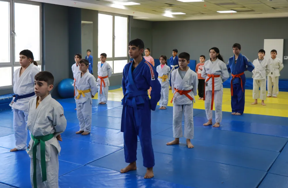 HALİLİYE BELEDİYESİ JUDO KURSU, ÇOCUKLARDAN YOĞUN İLGİ GÖRÜYOR 