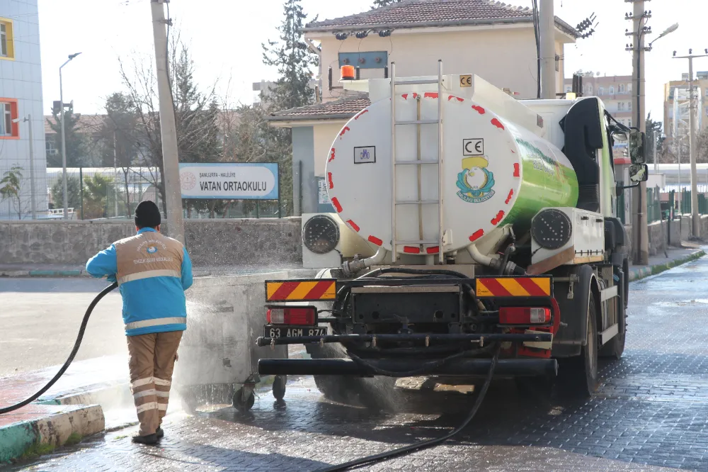 MUHTARDAN, KAPSAMLI TEMİZLİK ÇALIŞMASI İÇİN HALİLİYE BELEDİYESİNE TEŞEKKÜR