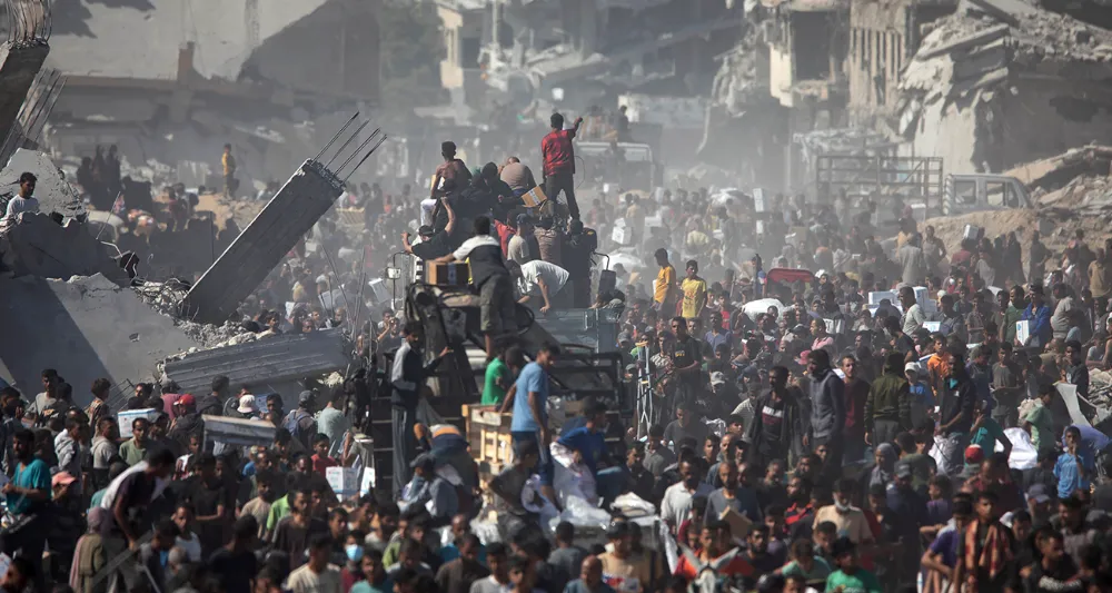 GAZZE’YE İNSANİ YARDIM TAŞIYAN 400 KAMYON GİRİŞ YAPTI