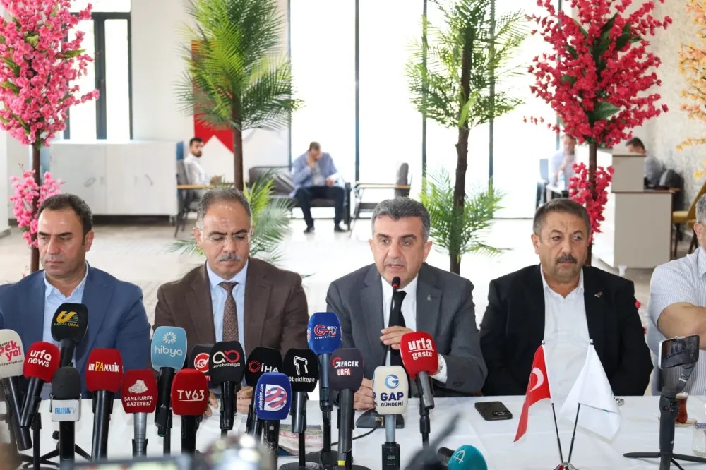 BAŞKAN KUŞ YENİ PROJELERİ BASINA TANITTI