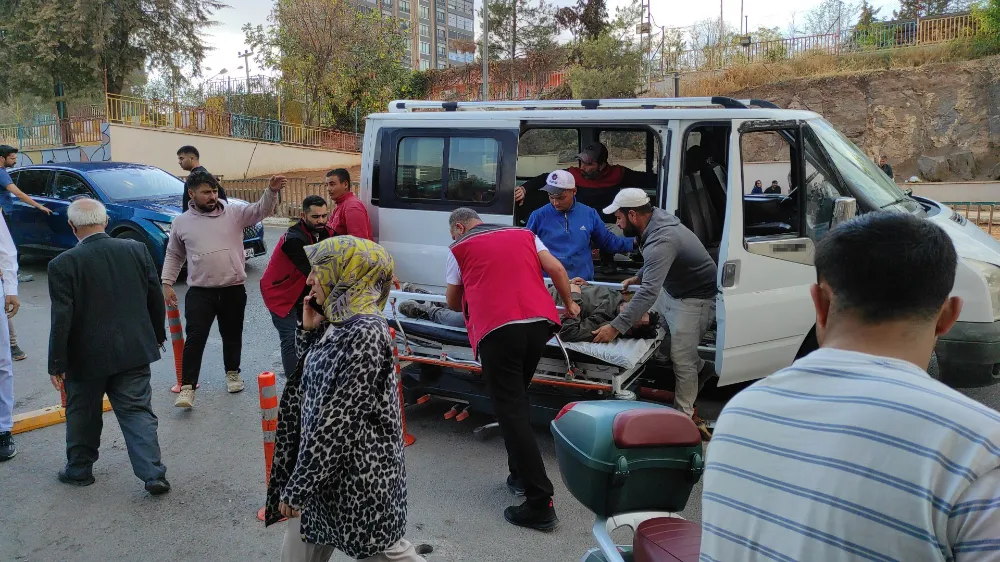 ŞANLIURFA’DA ÇALIŞTIĞI İNŞAATTA DÜŞEN 13 YAŞINDAKİ ÇOCUK YARALANDI