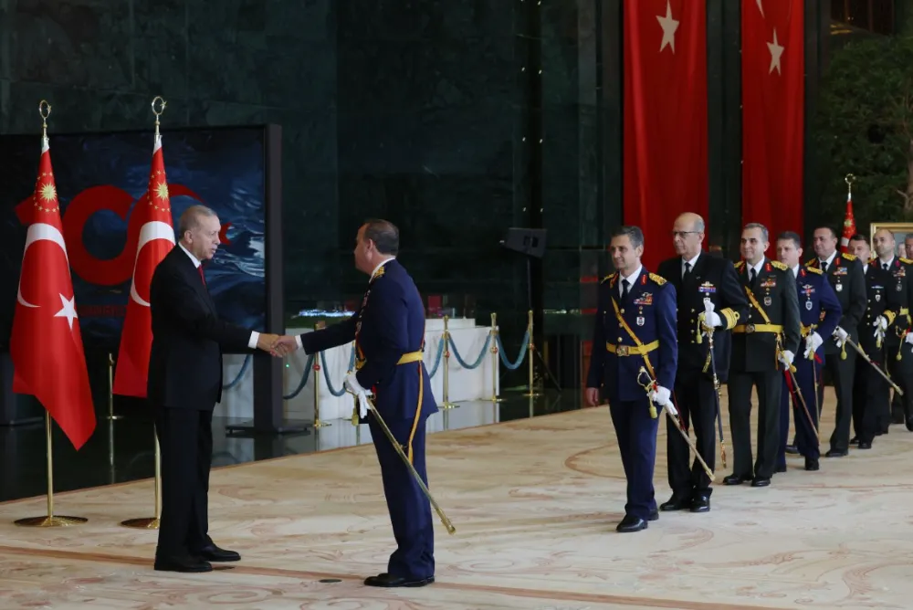 CUMHURBAŞKANI ERDOĞAN, 29 EKİM CUMHURİYET BAYRAMI TEBRİKLERİNİ KABUL ETTİ