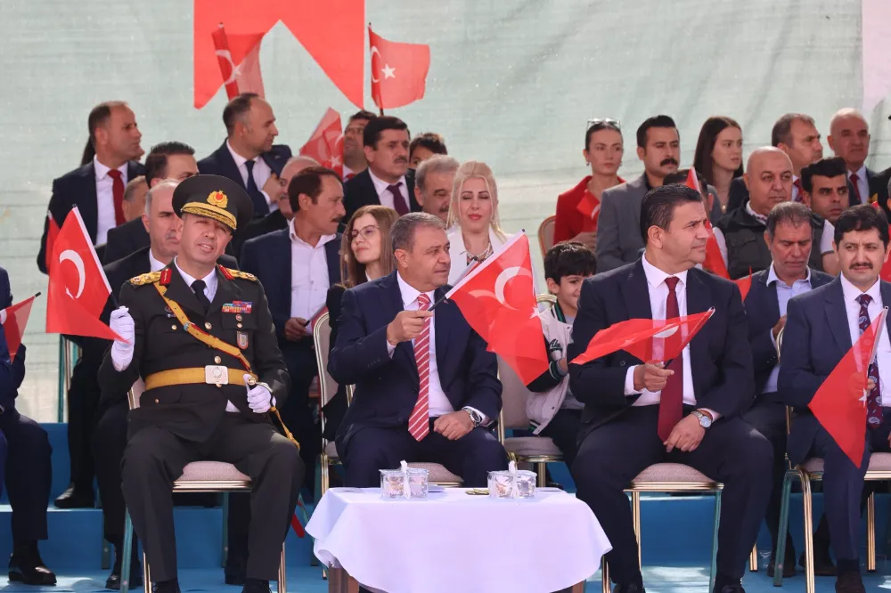 ŞANLIURFA’DA 29 EKİM CUMHURİYET BAYRAMI COŞKUSU