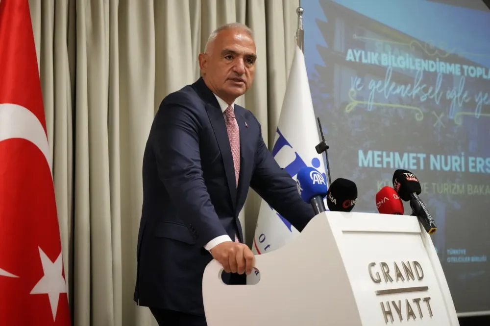 TÜRKİYE, İLK 9 AYLIK TURİZM GELİRİNDE CUMHURİYET TARİHİNİN ZİRVESİNDE