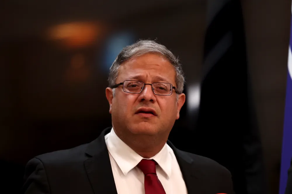 GAZZE’DEKİ ATEŞKES KARARI İSRAİL HÜKÜMETİNİ KARIŞTIRDI