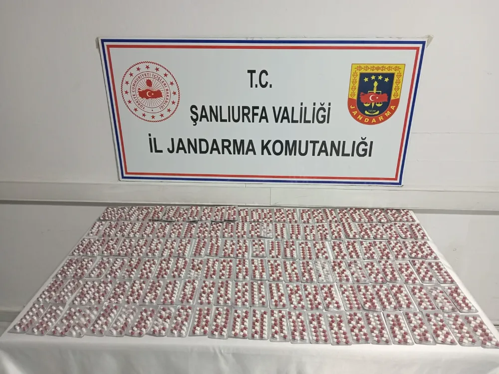 ŞANLIURFA’DA 2 BİN 128 UYUŞTURUCU HAP ELE GEÇİRİLDİ