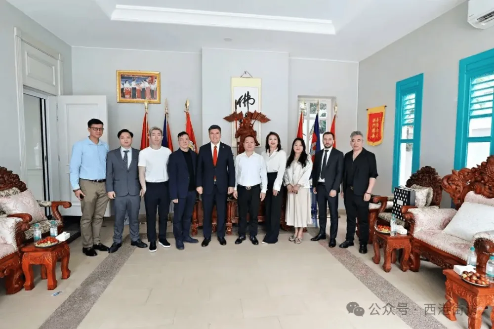 Kamboçya’da Türk Heyeti ile Çin Ticaret Odası Arasında Dostane Görüşme