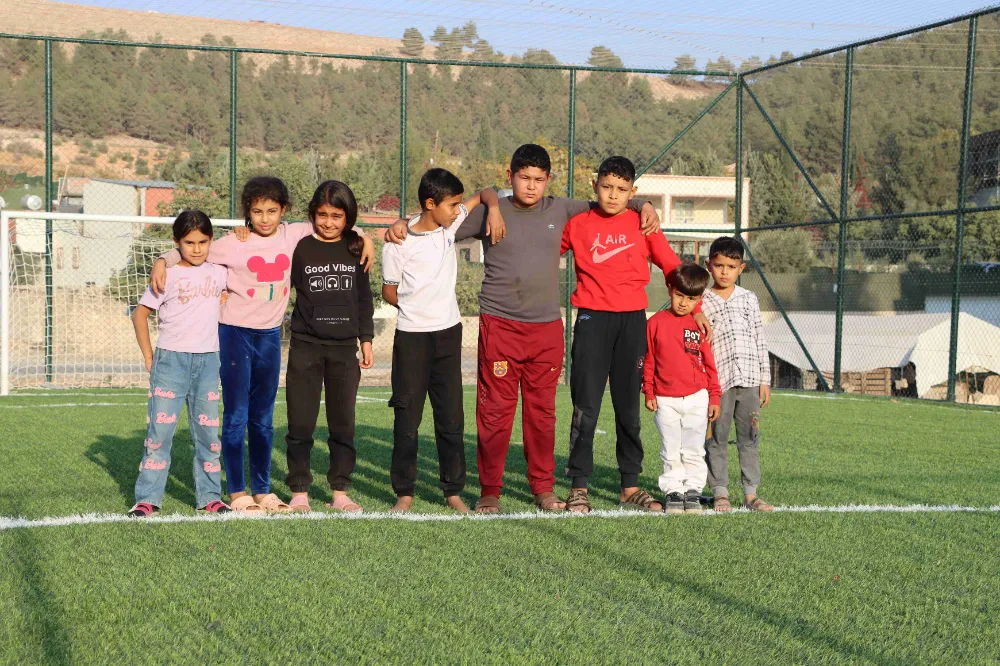 GÜLLÜBAĞ’DA ÇOCUKLAR İÇİN YENİ SPOR ALANI KAZANDIRILDI