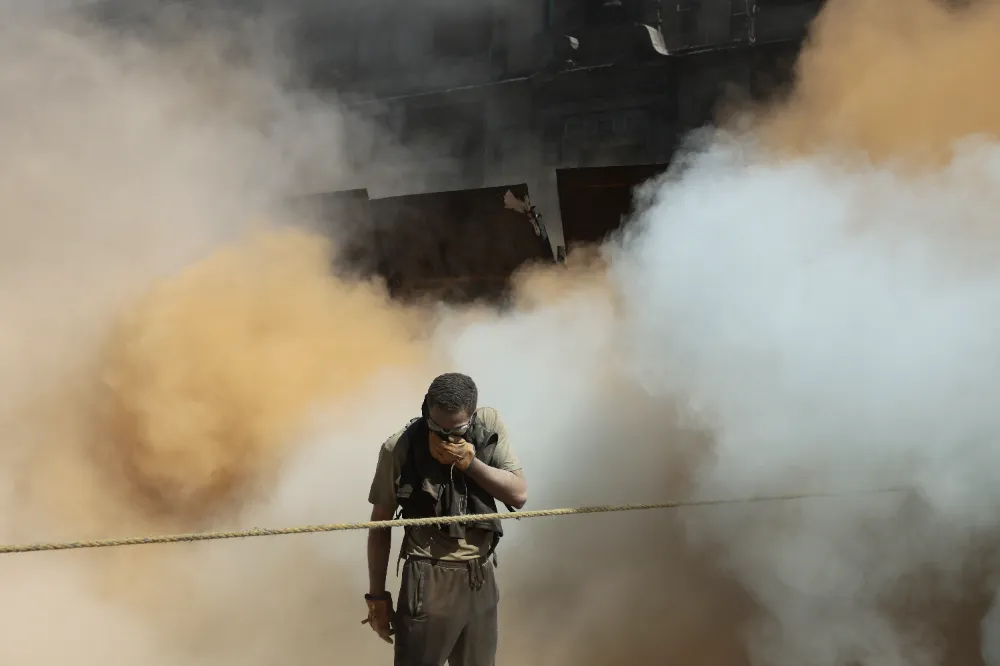 MEKSİKA’DA HÜKÜMET KARŞITI PROTESTO: 100’Ü POLİS 120 YARALI