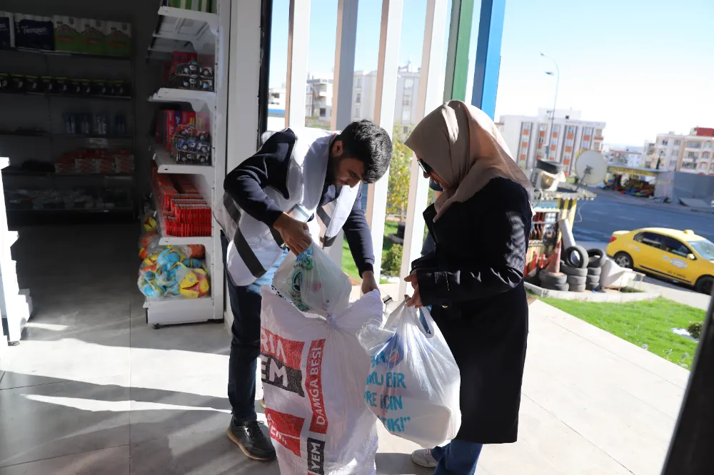KARAKÖPRÜ BELEDİYESİNDEN ÇEVRECİ HİZMET: SIFIR ATIK MARKETLER VATANDAŞIN HİZMETİNDE