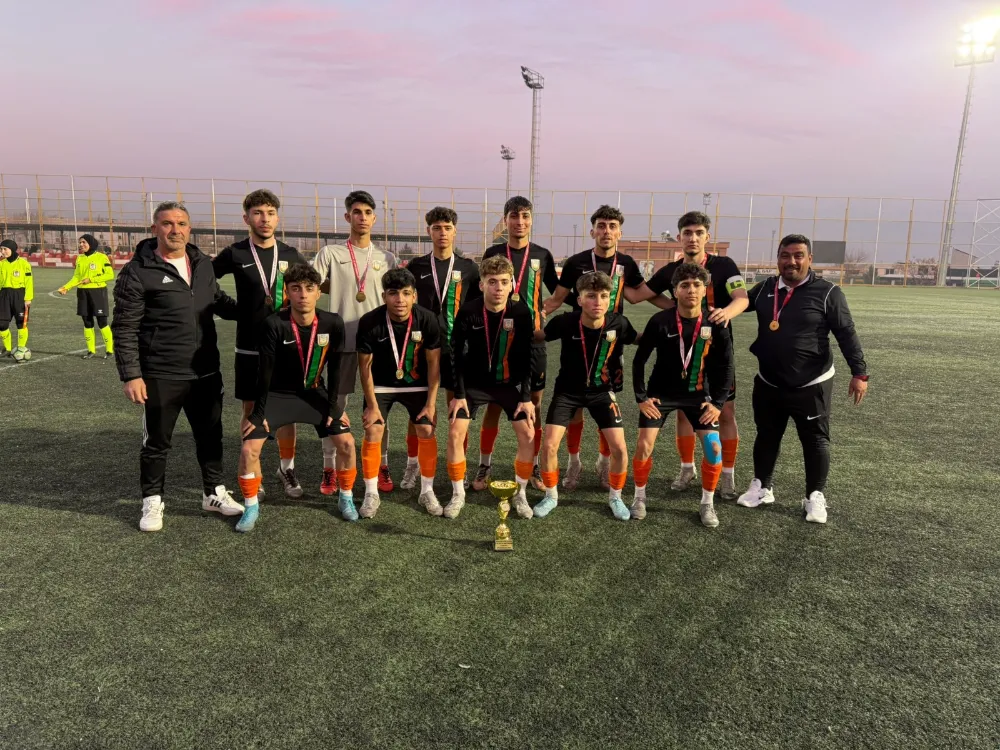 ŞANLIURFA BÜYÜKŞEHİR BELEDİYE SPOR U18 TAKIMI LİGİ LİDER OLARAK KAPATTI