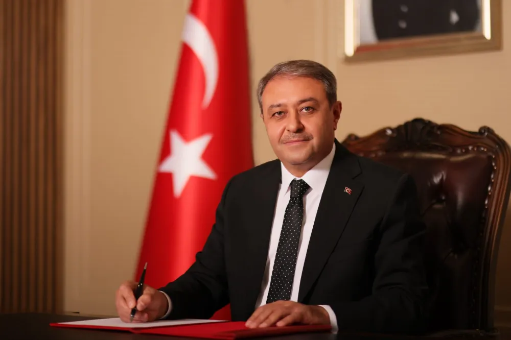 SAHİPSİZ HAYVANLARIN TOPLANMASI VE REHABİLİTASYONU KONUSUNDA VALİLİK HAREKETE GEÇTİ