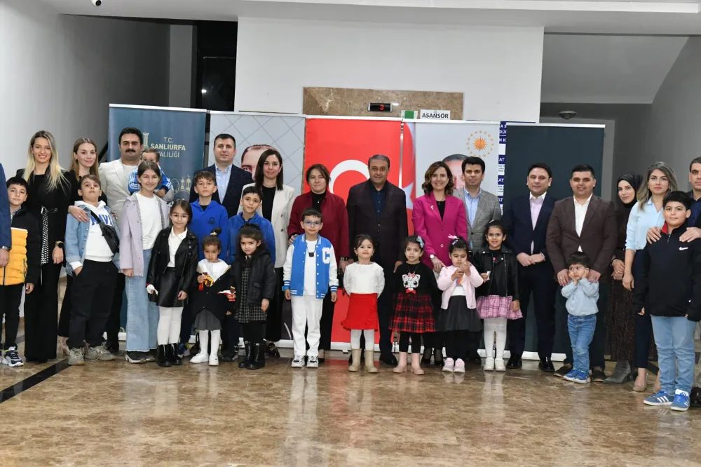 VALİ ŞILDAK MÜLKİ İDARE AMİRLERİ VE KURUM YÖNETİCİLERİ İLE İKİ AYRI İFTAR PROGRAMINDA BİR ARAYA GELDİ