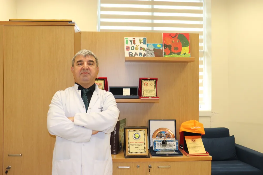 PROF. DR. UYANIKOĞLU: “RAMAZAN’DA DENGEYİ UNUTMAYIN SAĞLIĞINIZI RİSKE ATMAYIN”