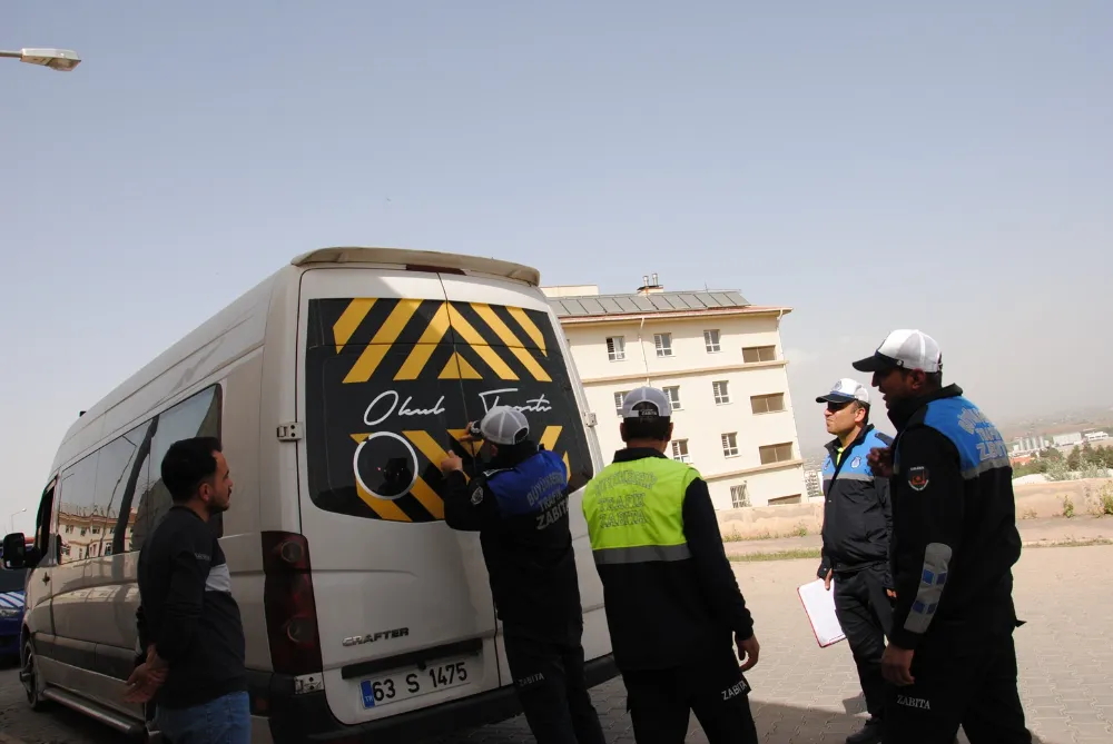 ŞANLIURFA’DA OKUL SERVİSLERİ DENETLENDİ