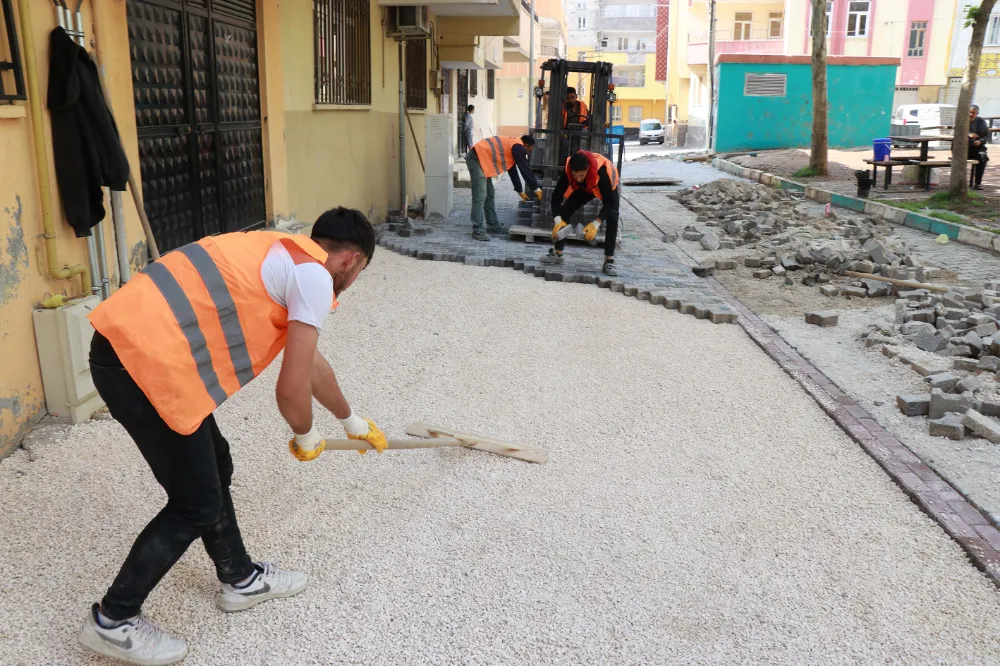 MODERN GÖRÜNÜME KAVUŞAN HALİLİYE SOKAKLARI TAKDİR EDİLİYOR
