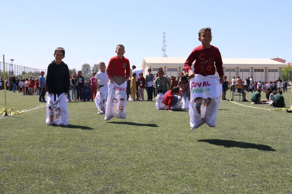 HARRAN’DA GELENEKSEL ÇOCUK OYUNLARI FESTİVALİ
