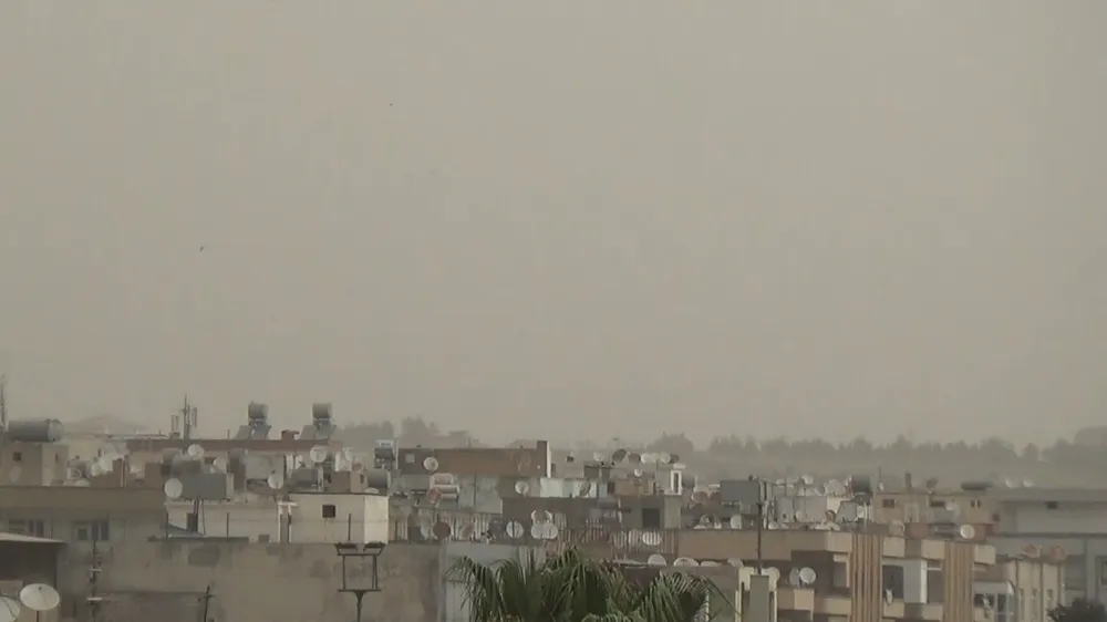ŞANLIURFA’DA ÇAMUR YAĞDI