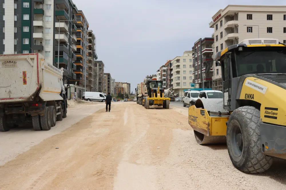 FEVZİ ÇAKMAK BULVARI’NDA ASFALT SERİMİ İÇİN HAZIRLIKLAR BAŞLADI