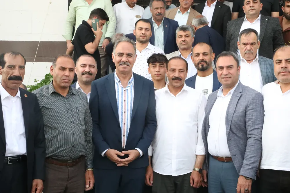 Başkan Kuş ve Beraberindekiler Bakırtaş’ta Halkla Buluştu