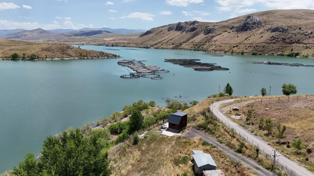 KAR SUYU VE YAĞMUR BARAJLARA BEREKET OLDU