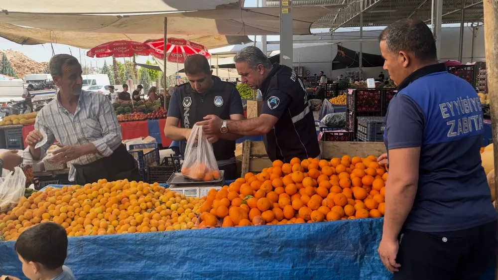 EYYÜBİYE’DE ZABITA DENETİMLERİ ARALIKSIZ DEVAM EDİYOR