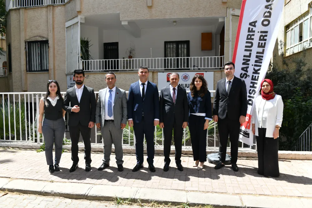 VALİ ŞILDAK, SAĞLIK ÇALIŞANLARI İLE BULUŞTU