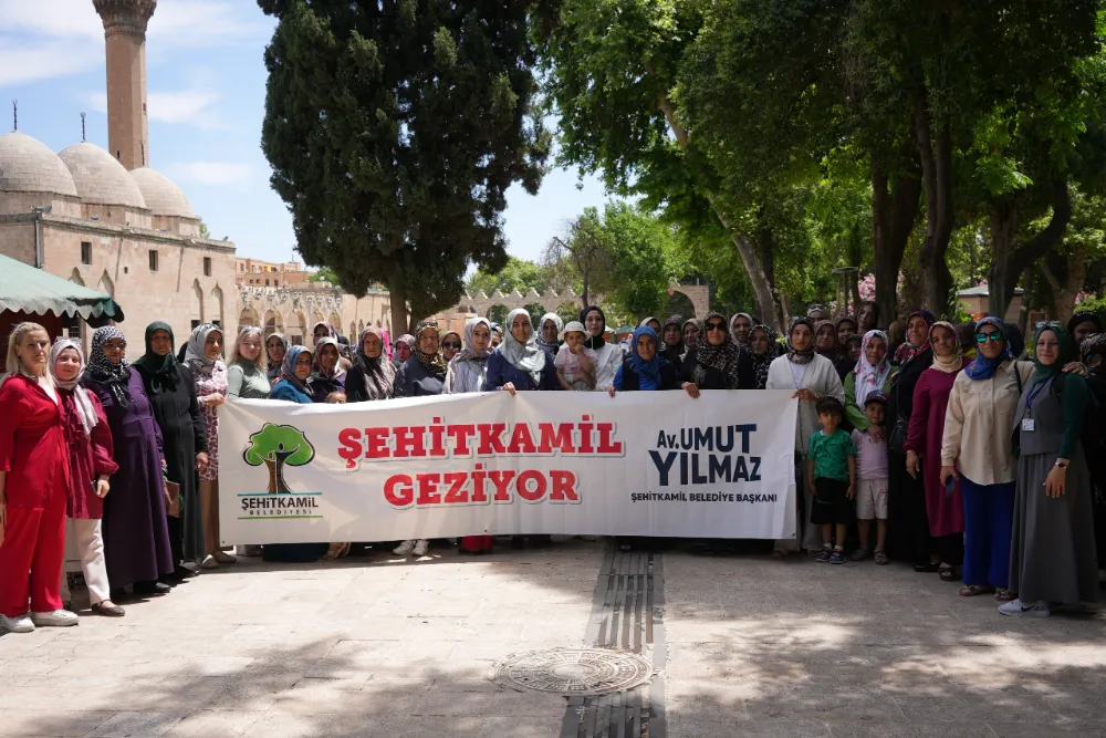 ŞEHİTKAMİLLİ KADINLARDAN ŞANLIURFA’YA TARİHİ GEZİ