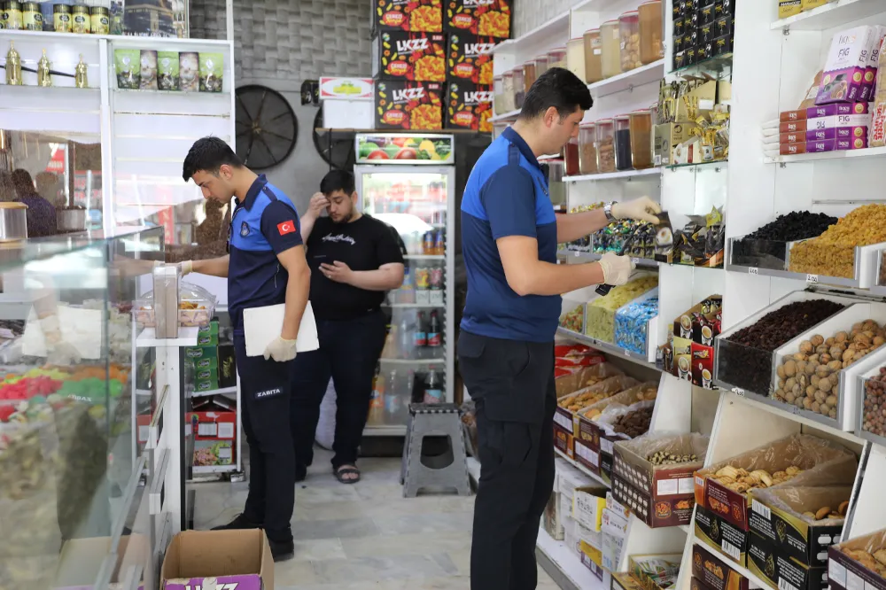 HALİLİYE BELEDİYESİ’NDEN TATLI VE ŞEKERLEME SATIŞ NOKTALARINA SIKI DENETİM