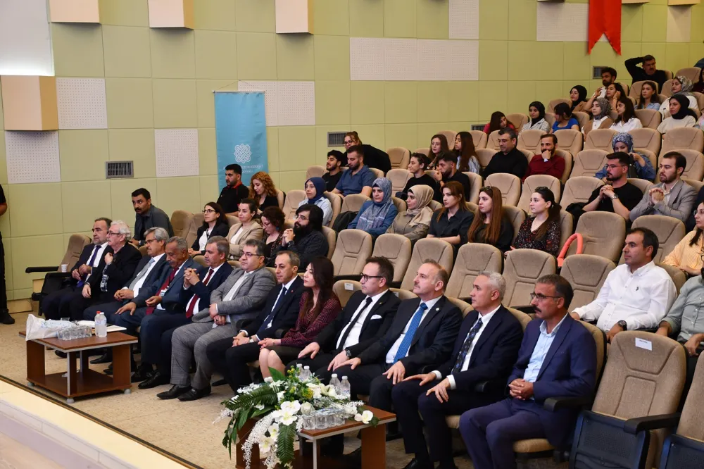 Harran Üniversitesi’nde “İnsanlık Tarihi, Astronomi ve Bilim” Sempozyumu Başladı