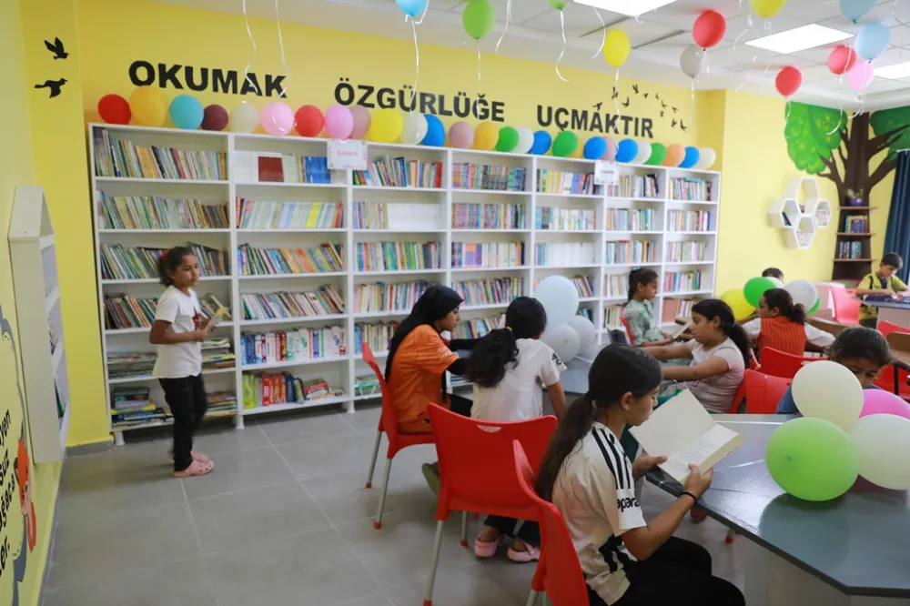 HARRAN BELEDİYESİ İKİ OKULA YENİ KÜTÜPHANE KAZANDIRDI