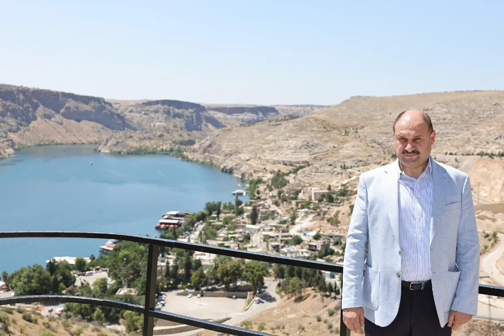 BAŞKAN GÜLPINAR, YILLAR SONRA ASFALTLA BULUŞAN YUKARI GÖKLÜ’DE İNCELEMELERDE BULUNDU
