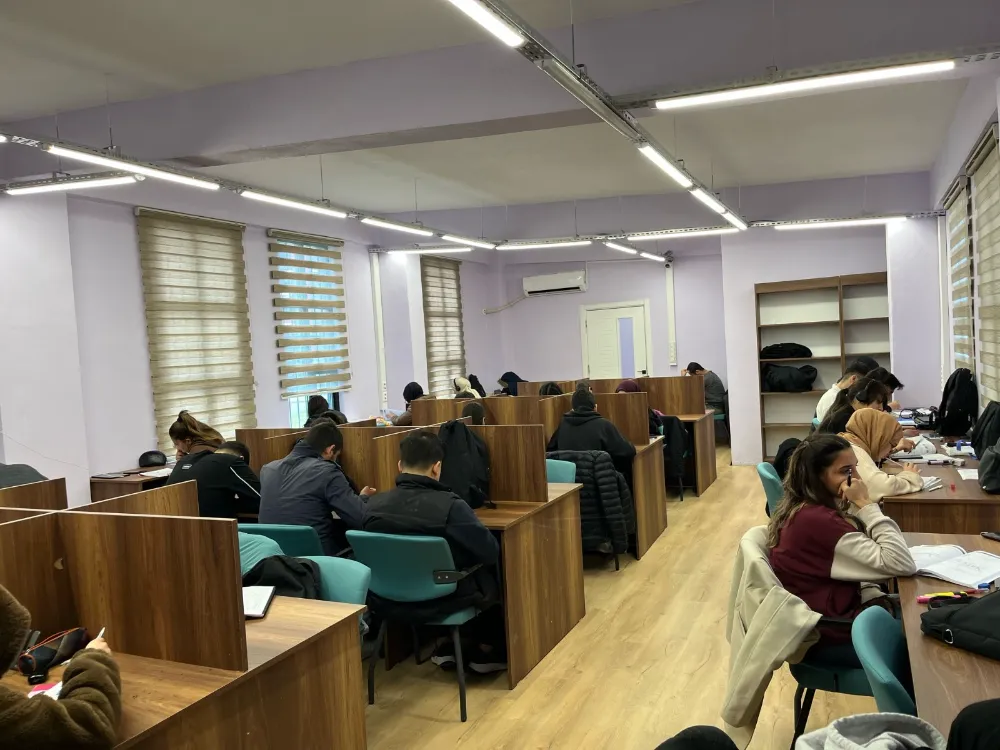 ÖĞRENCİLER SINAVLARA KARAKÖPRÜ BELEDİYESİ İLE HAZIRLANIYOR