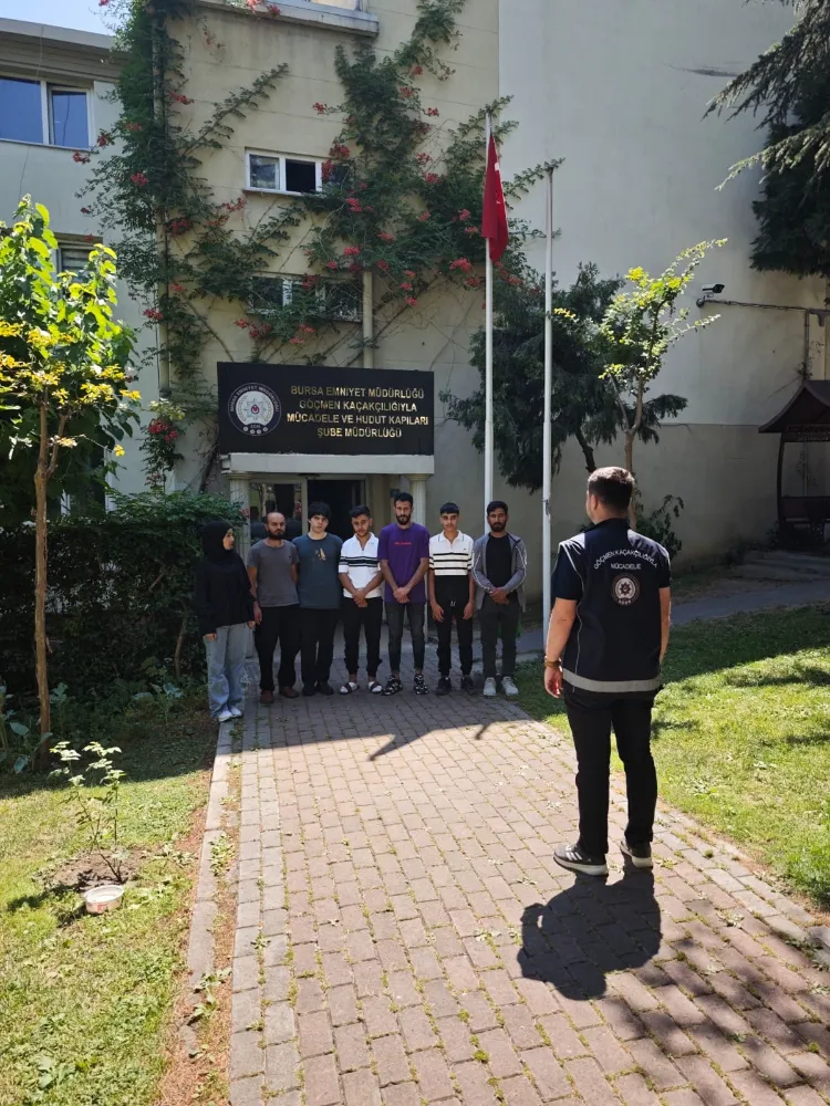 ŞANLIURFA’DA GÖÇMEN KAÇAKÇILIĞI OPERASYONU