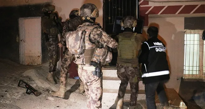 DİYARBAKIR’DA DÜZENLENEN UYUŞTURUCU OPERASYONDA 25 ŞÜPHELİ YAKALANDI